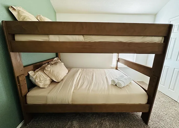 Sandy Retreat For Family And Groups Austin